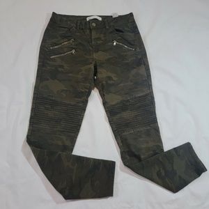 ZARA Camo Skinny Jeans